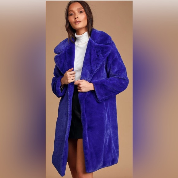 Avec Les Filles Women’s Cobalt Mid-Length Faux Fur Coat with Notch Lapel -- M - Picture 2 of 8